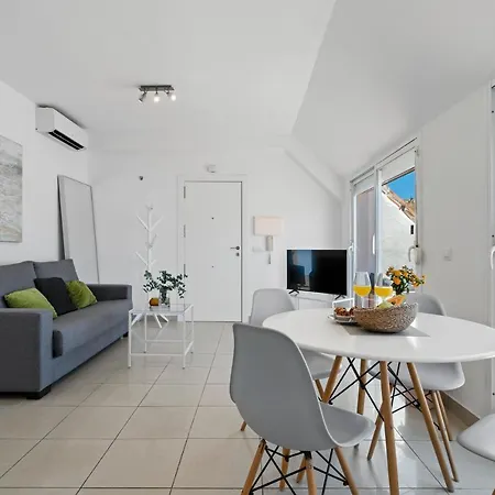 Sur Atico Center Фуэнхирола